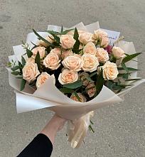 Букет Кремовые розы Латте в Усогорске